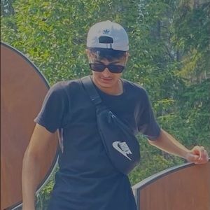 Meet your Posher, Balroop